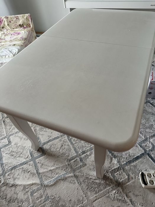 Стол белый раздвижной