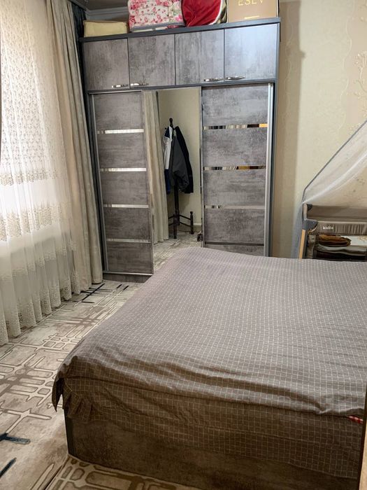 Уй сотилади.Срочна 4,5 сотих