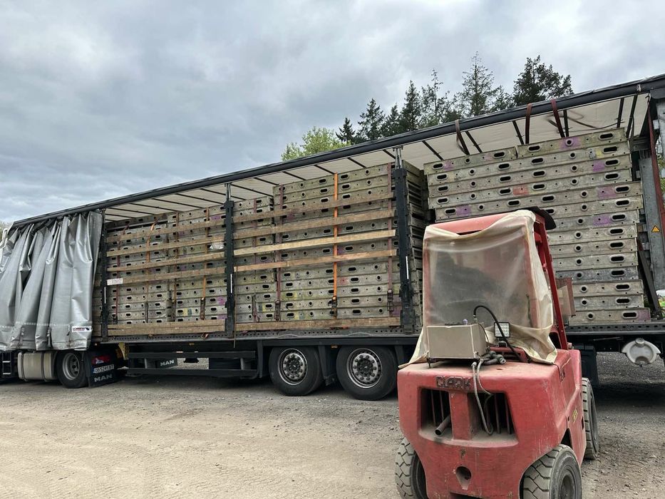 Транспортни услуги и логистика София и страната