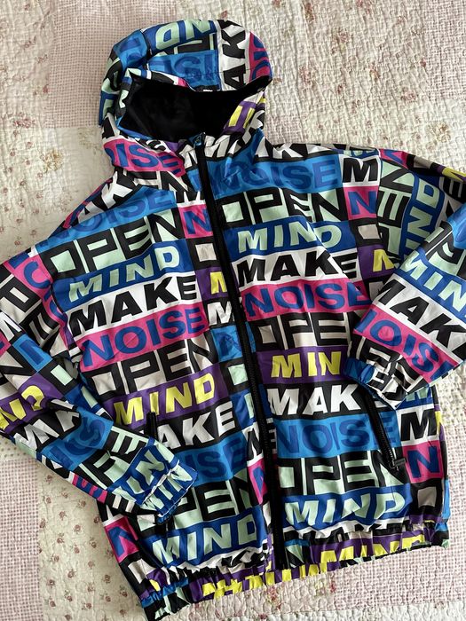 Reserved комплект многоцветно яке и тениска р-р 152- 158 см.