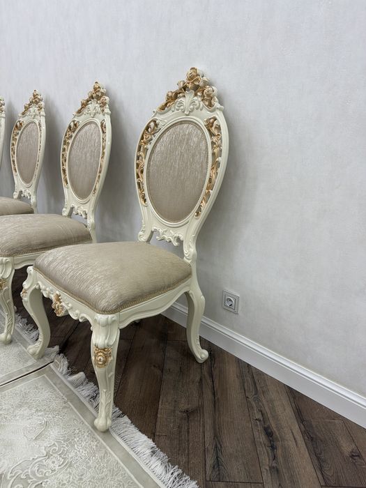 Сатылады стол орындық гарнитур