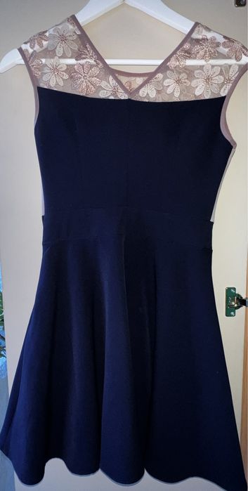 Елегантна къса рокля