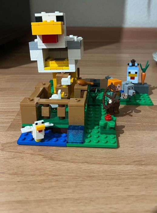 Продам Lego набор minecraft курятник 21140