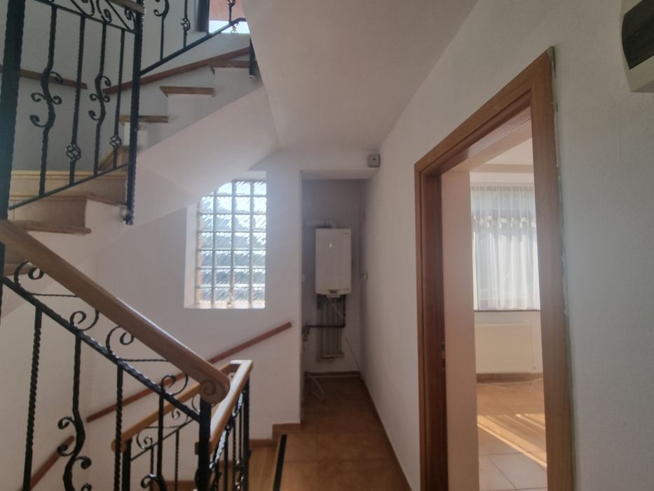 De închiriat Etaj 1 sau 2 (Open-Space Total) în Vilă – Aviației, Elena Caragiani 33