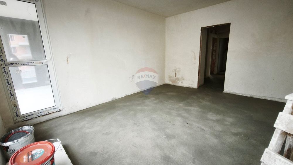 Тристаен апартамент в кв. Виница, гр. Варна ТЕ