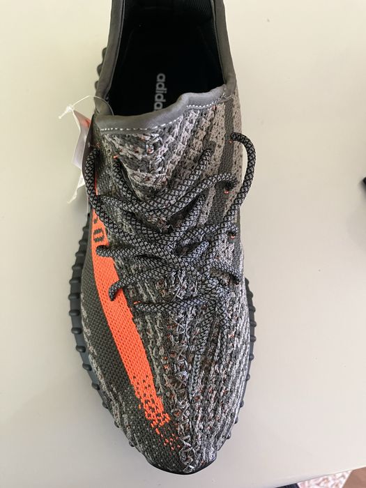 yeezy 350 v2 carbon beluga