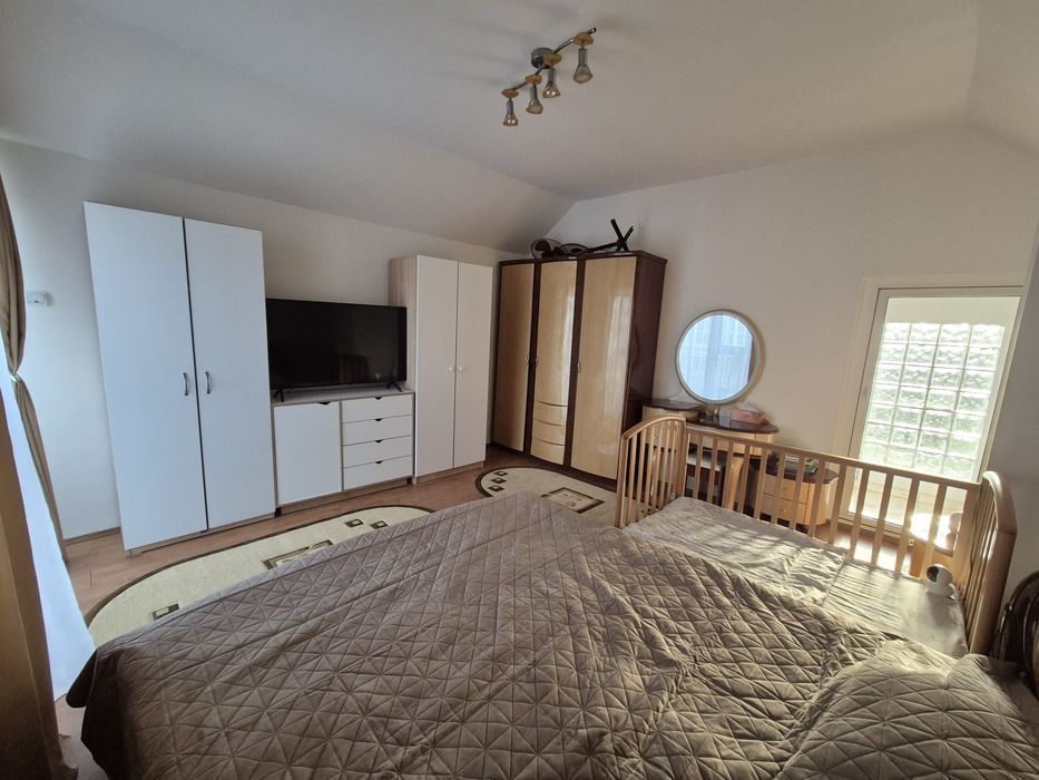 Vând casă Facultatea de Medicina