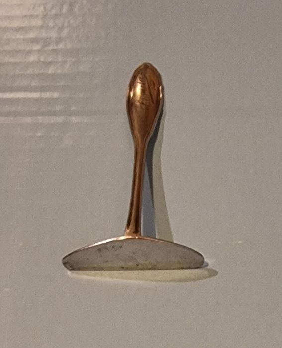 Set ustensile de bucătărie, una din argint și una argintată