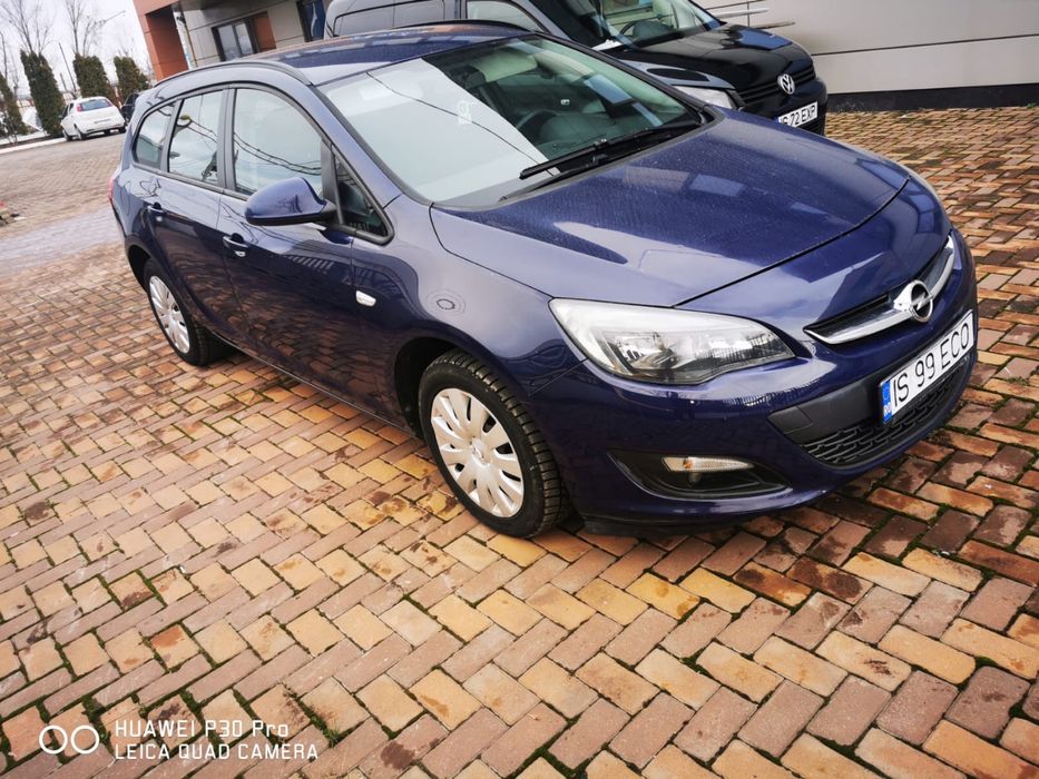 Opel Astra Sport 2014 Unic proprietar. Pregatit iarna.