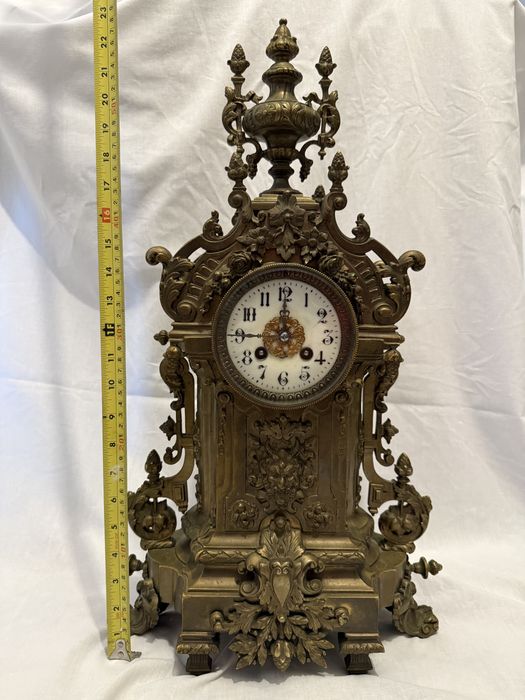Ceas frantuzesc de alama solida - anii 1800