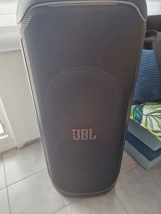 JBL Ultimate partybox 1100w