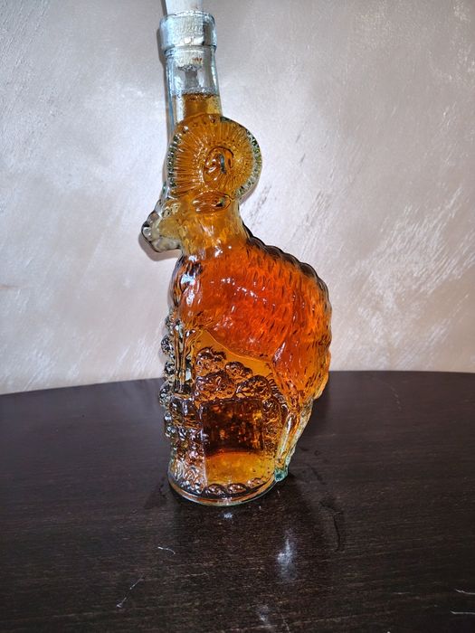 Стъклени бутилки за алкохол