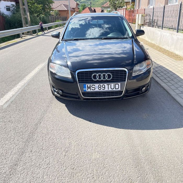 Audi A4 Avant Vânând sau schimb Audi a4 B7 Anul 2005 1.9 TDI Cod BKE  Dotări Geamuri