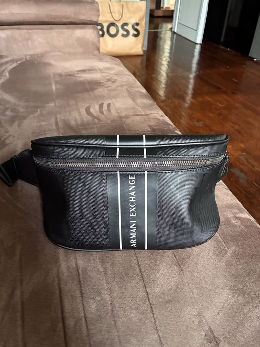Armani Exchange Чанта за кръста