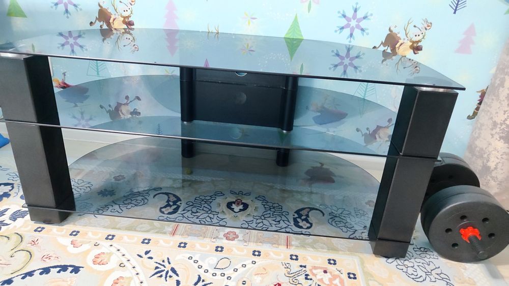 Подставка для телевизора