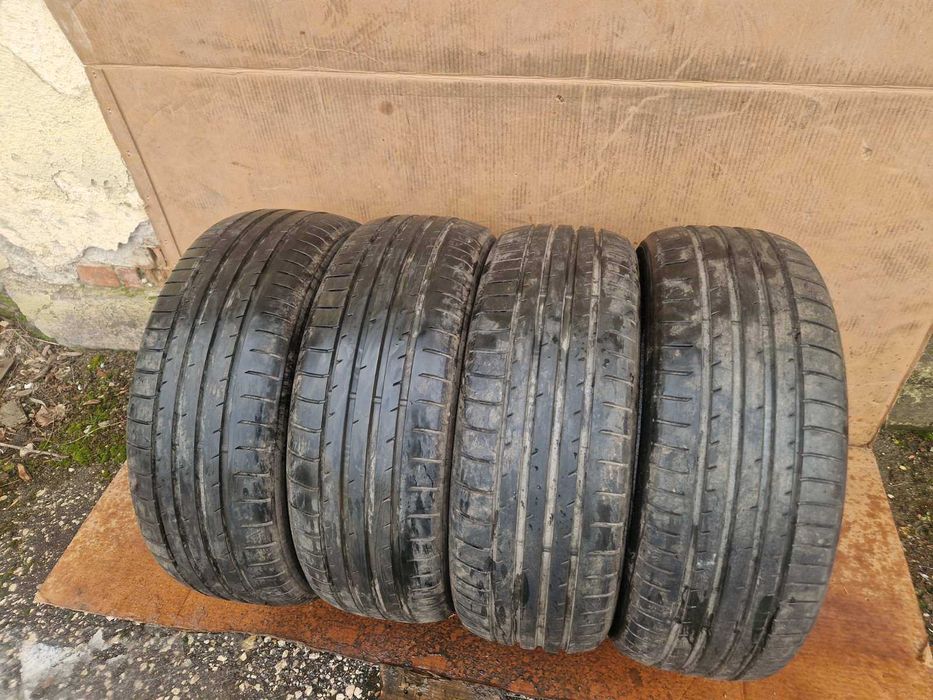4 Toyo Tires R20 235/50 Летни гуми  DOT0923