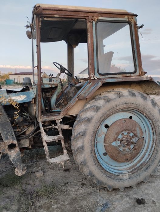 Продам трактор мтз 82