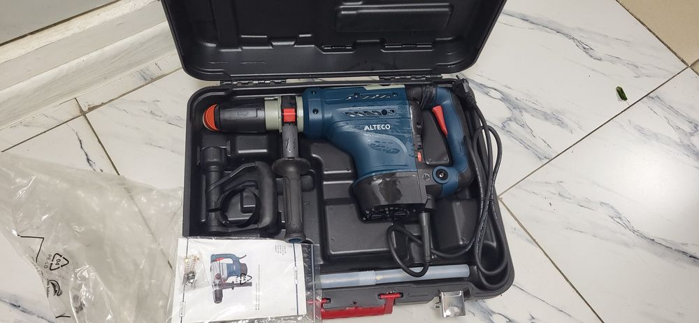 Перфоратор мощный новый Алтеко