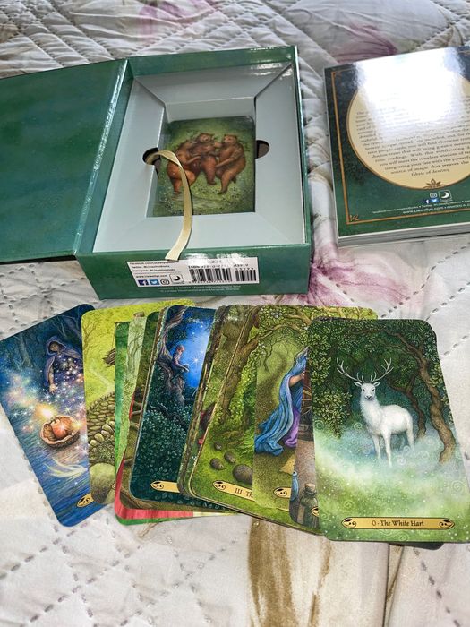 карти Таро „Forest of Enchantment Tarot“ (Lunaea Weatherstone)