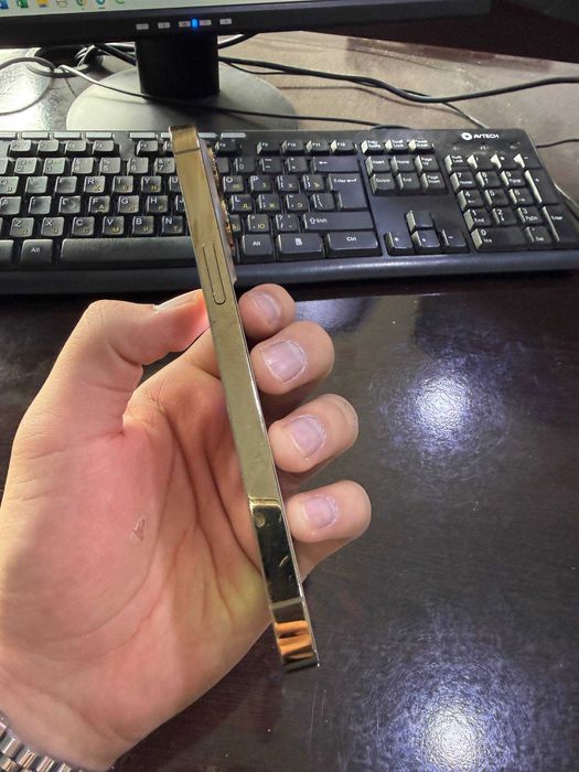 Iphone 13 pro ideal holatda