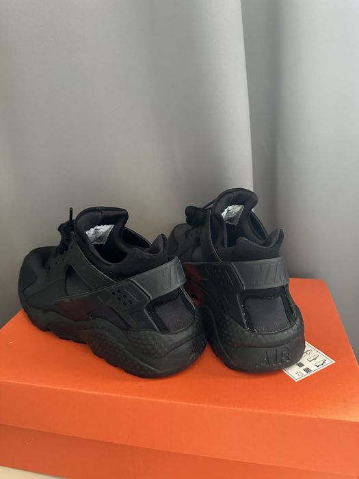 Чисто нови Nike Air Huarache