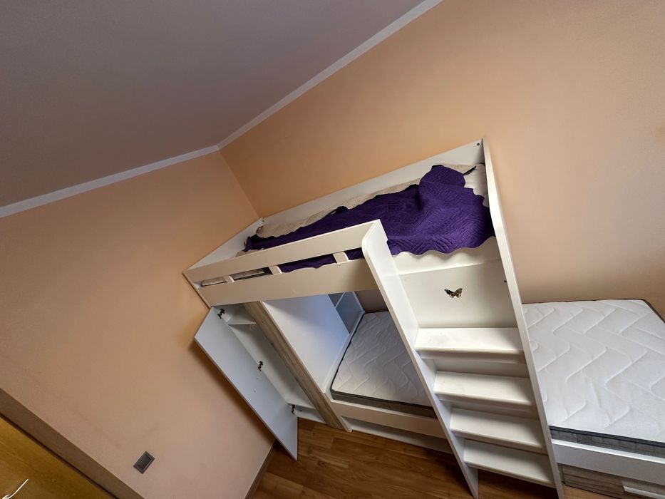 Двуетажно детско легло