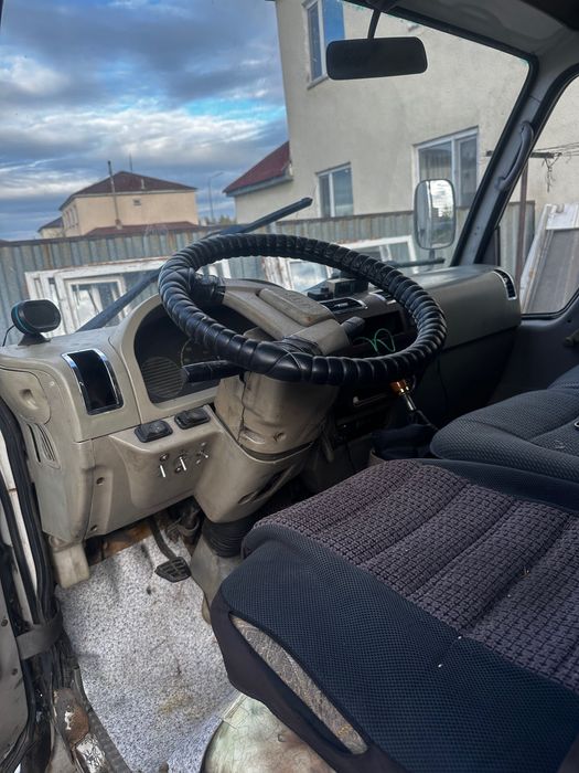 Продам грузовик JBC