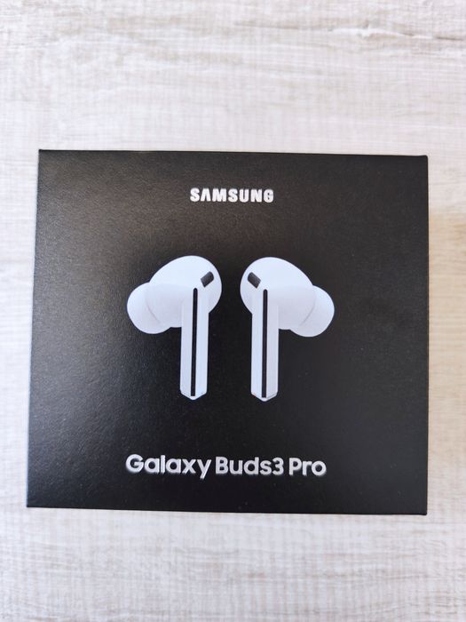Samsung Galaxy Buds3 Pro White Silver 2г. Гаранция!