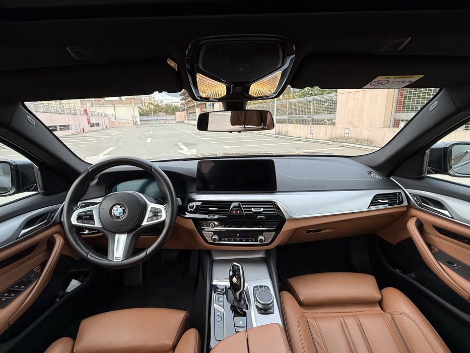 BMW Seria 5 2021 — imagine 5