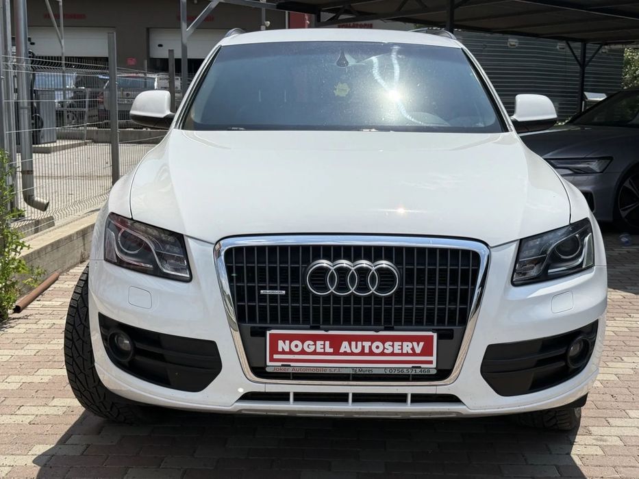 Audi Q5 Audi Q5 Quattro 2.0TDI An model 2011 6 trepte Full servizat facturi
