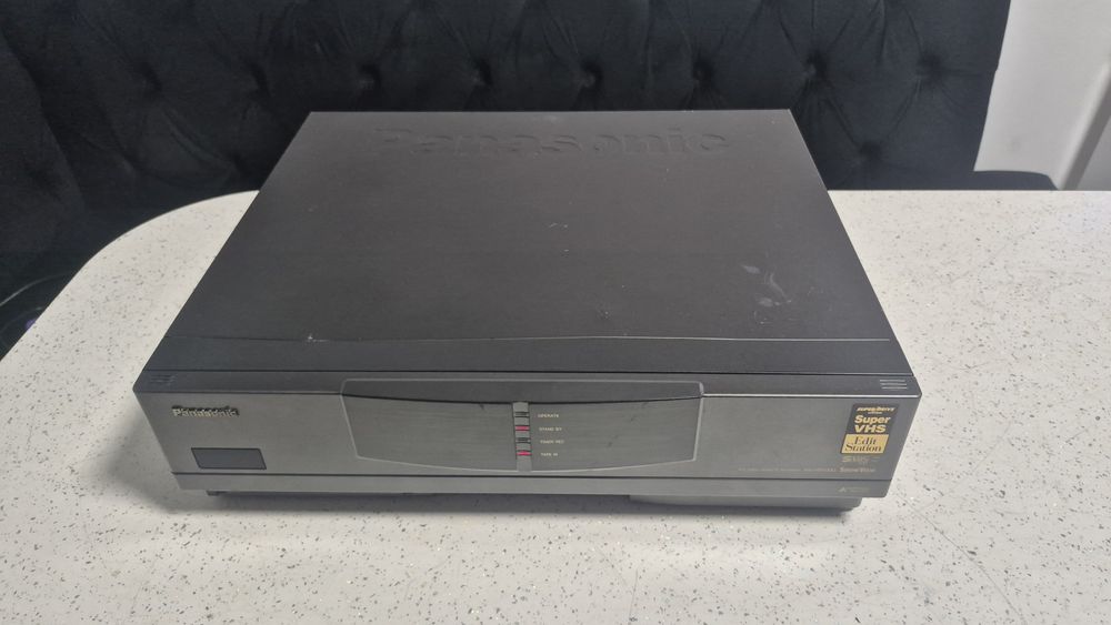 Video recorder SVHS Panasonic NV-HS1000EG