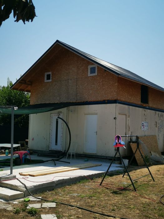 Teren și constructie