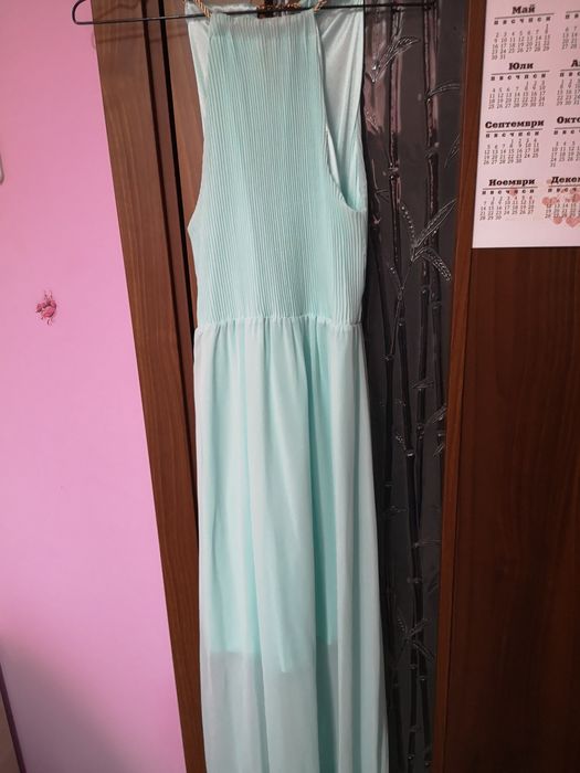 Продавам   Дълга рокля