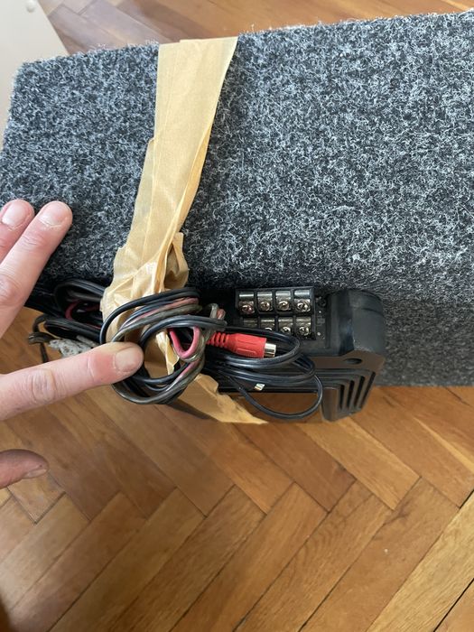 Бас каса с sony xplod 1300w и усилвател JBL GX-A604(4 канален)