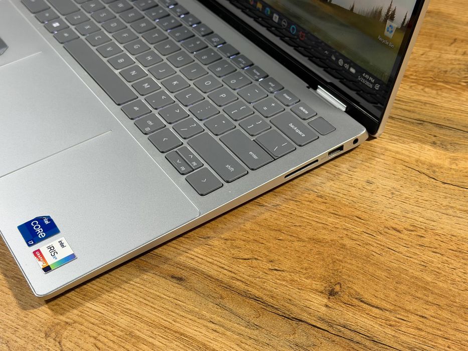 Dell x360 inspirion core i7 12th