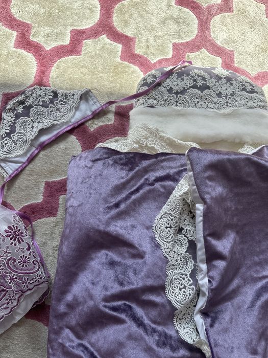 Конверт на выписку девочке с платьем нарядным