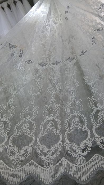 Продаётся новый тюль 10 метров очень красивый белоснежный
