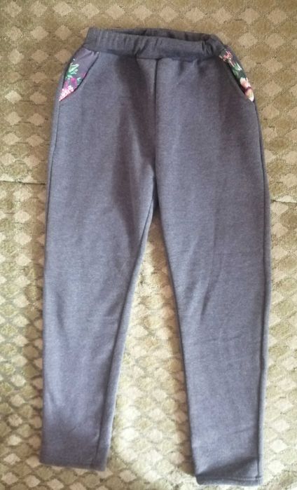 Костюмчик а-ля спорт