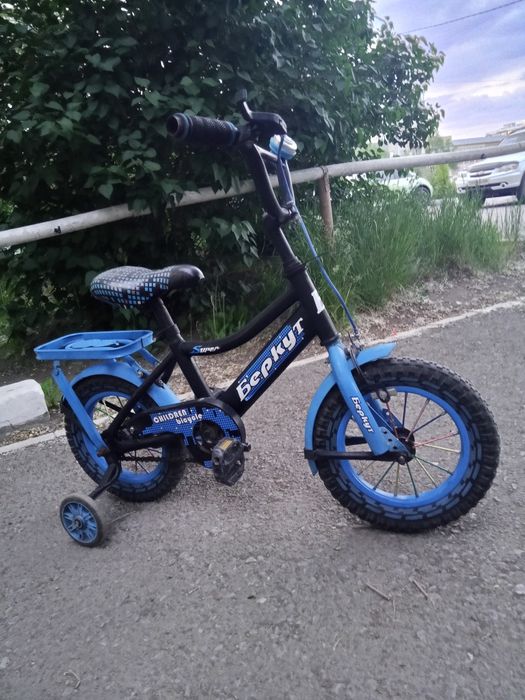 Продам детскую велосипед