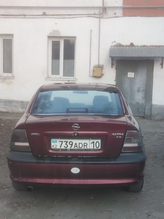 Опель вектра б 1.6