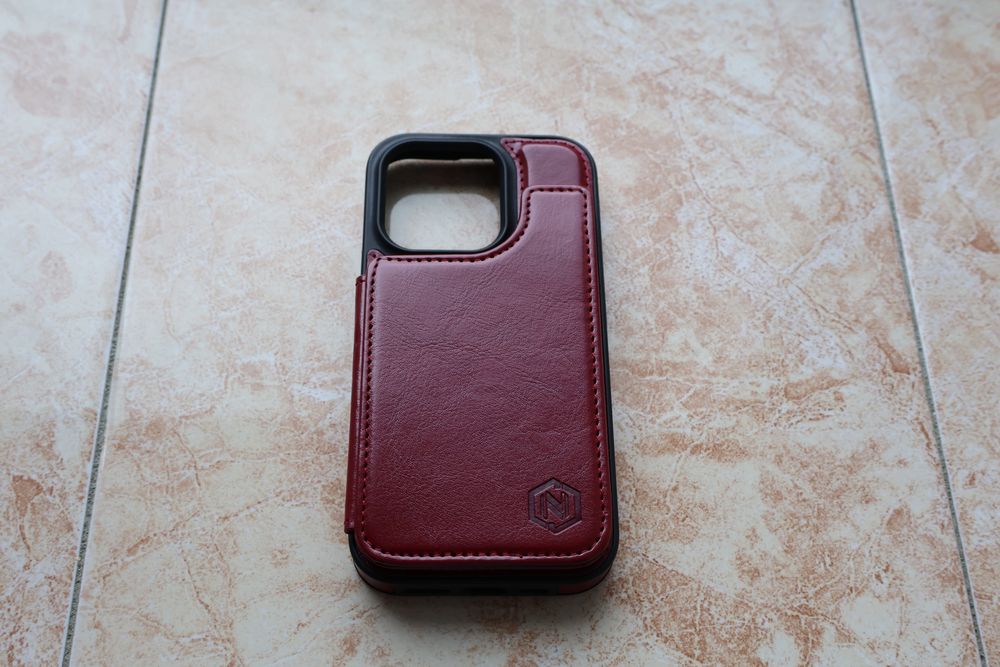 Husa Piele iPhone 14 Pro