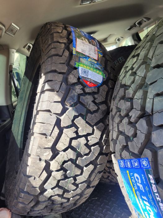 Продам шины комфостер