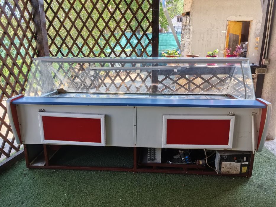 Vand vitrina frigorifica