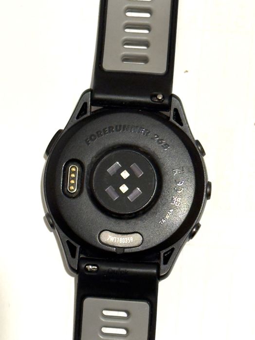 garmin forerunner 265; xiaomi smart band 9; fitbit charge