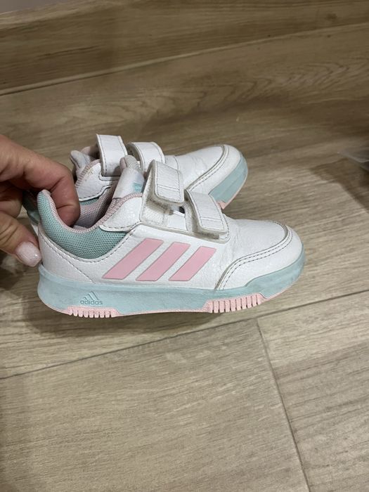 Детски маратонки Nike и сандали Adidas