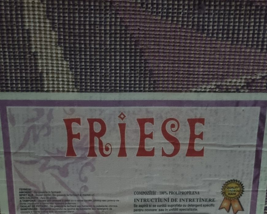 Covor  2/3 mov+două mochete