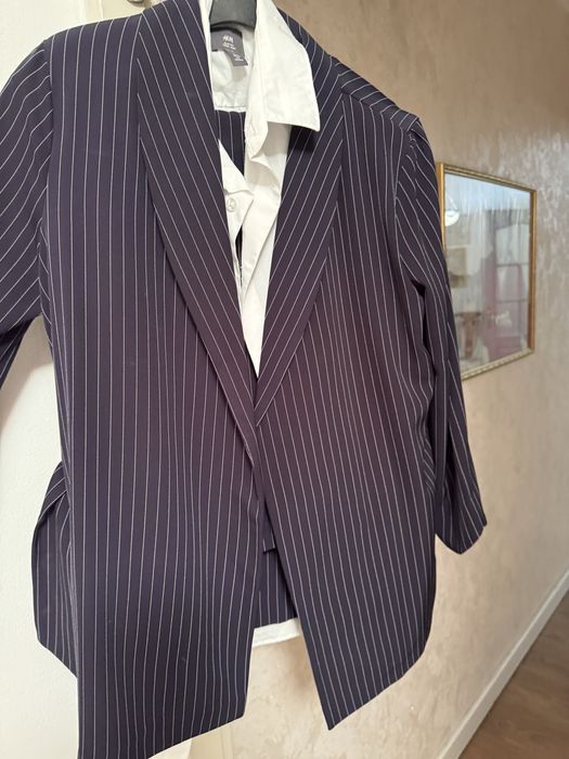 Продам брючный костюм