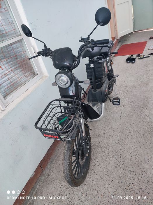 Электронный мопед