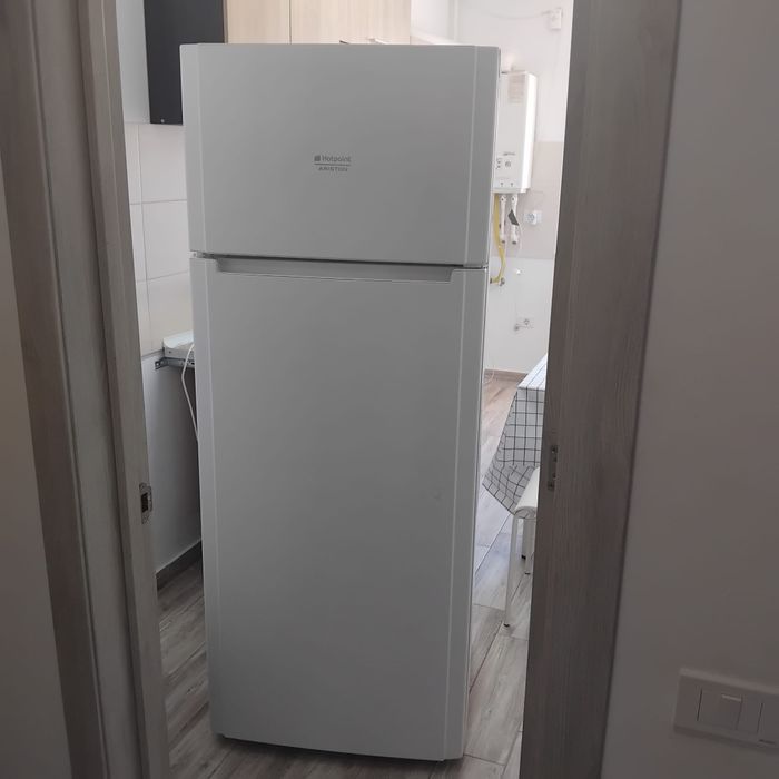 Frigider Indesit Ariston