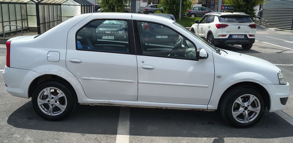 DACIA Logan 2010 — imagine 3